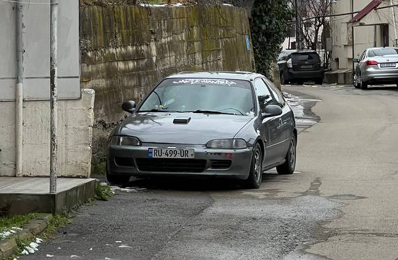 Honda Civic photograph published by Isora in his acquisition story